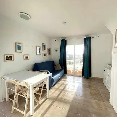 Brut - Con Piscina Junto La Playa