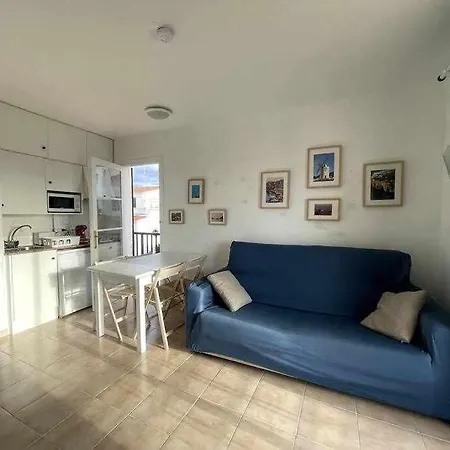 Brut - Con Piscina Junto La Playa